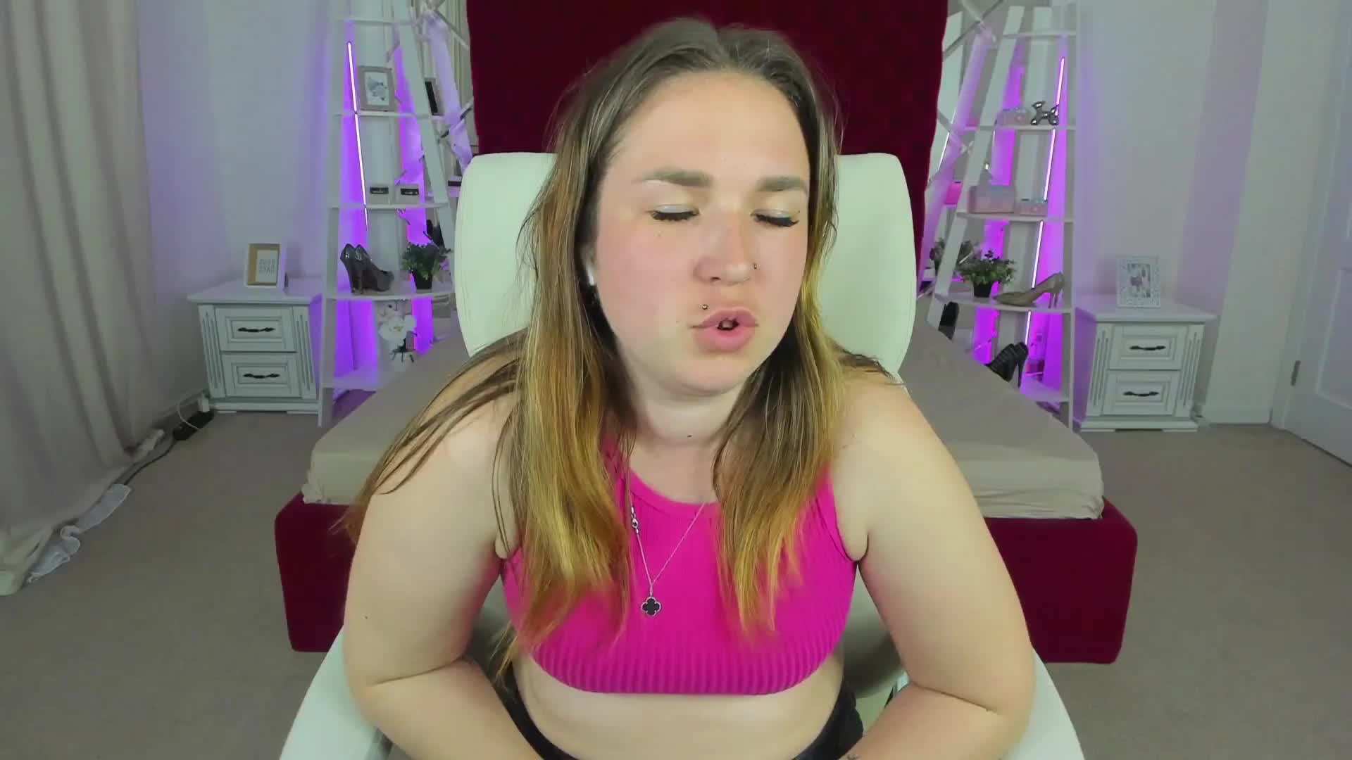 SofiiDarling Adult Chat April 21, 2026