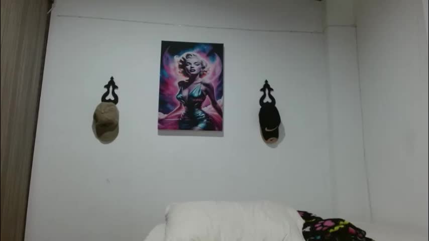 crystal_starx Adult Chat April 21, 2026