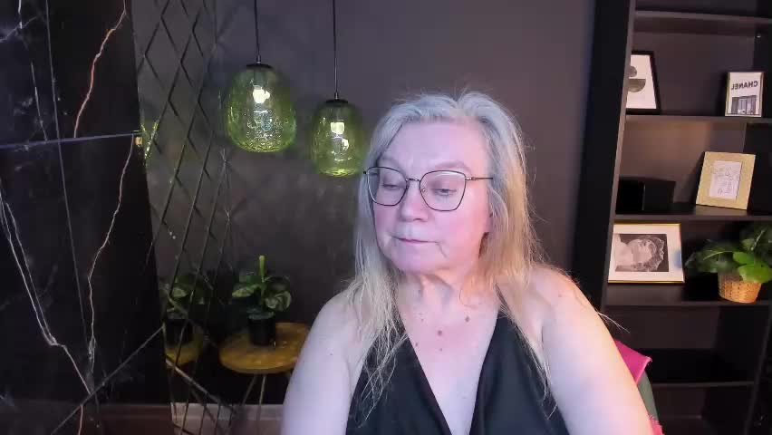 natalicloud Adult Chat April 21, 2026