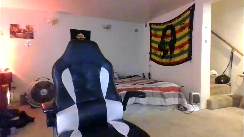 lightskinned666 Adult Chat April 21, 2026