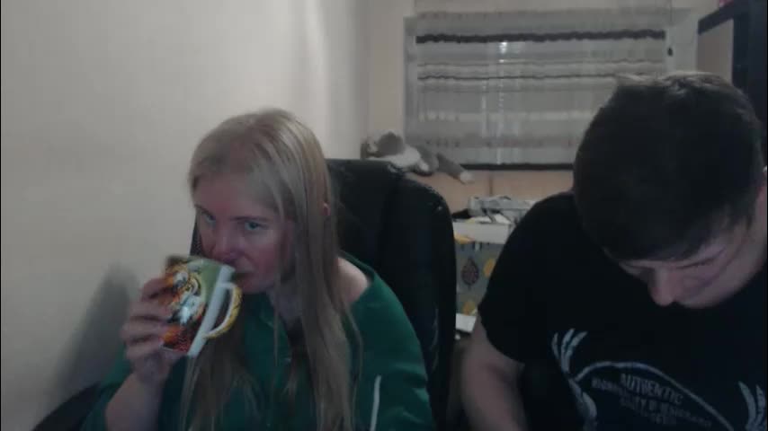 jenisandpeter Adult Chat April 21, 2026