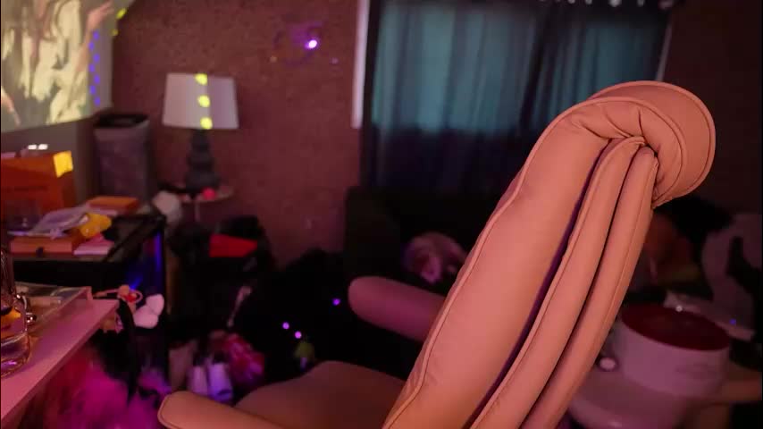 vivianaortega Adult Chat April 21, 2026