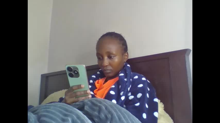 baddie_bunnie Adult Chat April 21, 2026