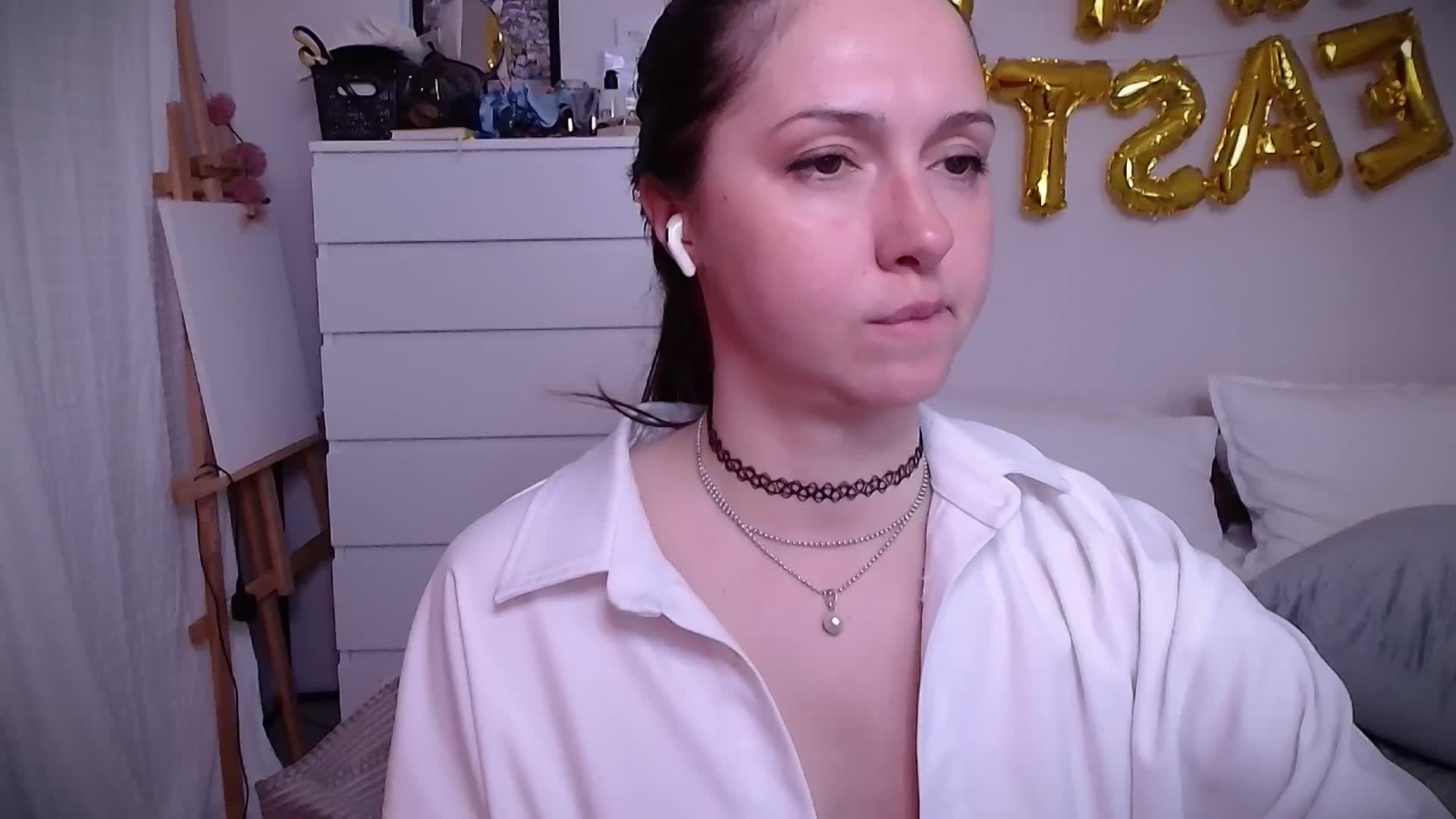 LOVEIS- Adult Chat April 21, 2026