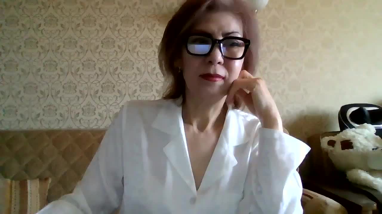 ElegantLady00 Adult Chat April 22, 2026
