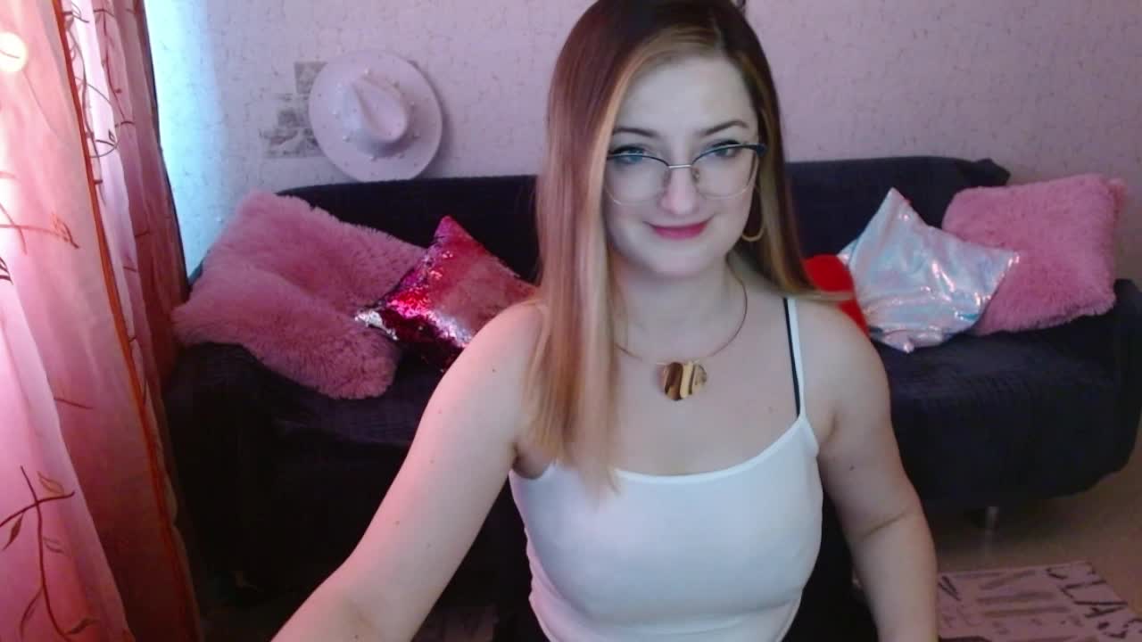 tastyAriel Adult Chat April 22, 2026