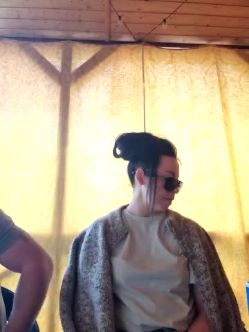 -Pupsiki- Adult Chat April 22, 2026