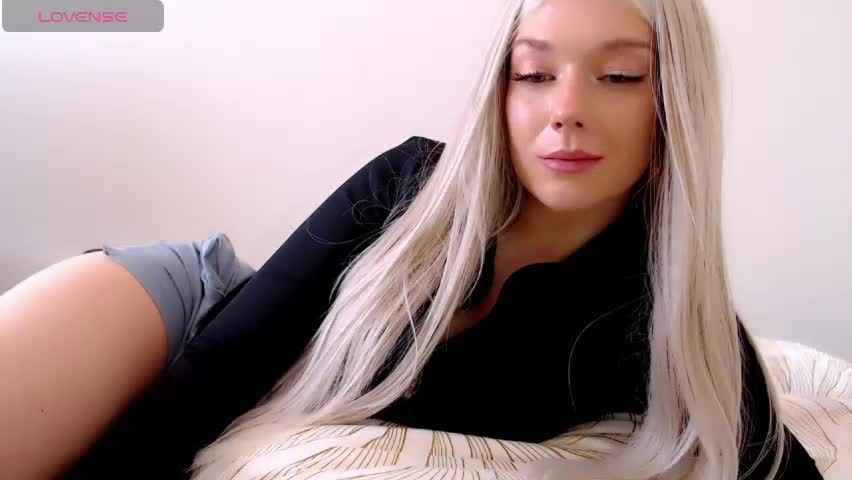 pervyblonde Adult Chat April 21, 2026