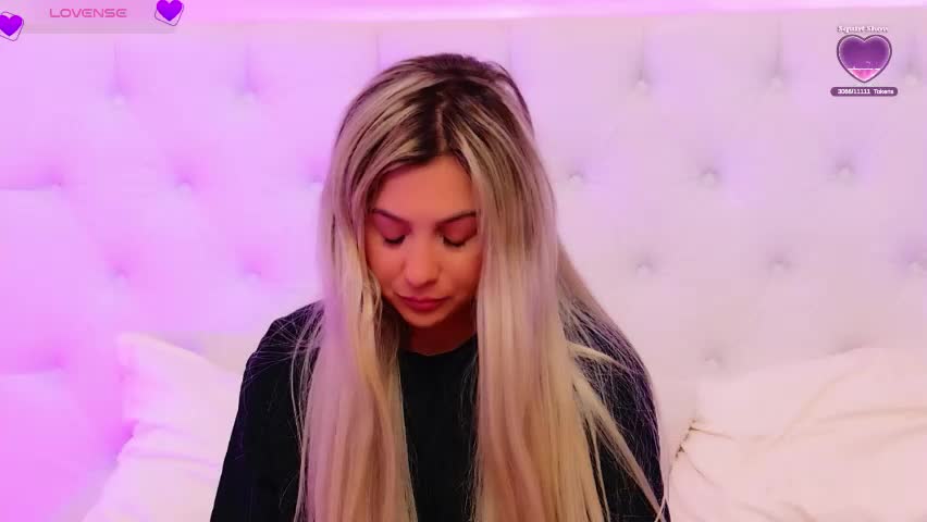 taahiraarabian Adult Chat April 22, 2026