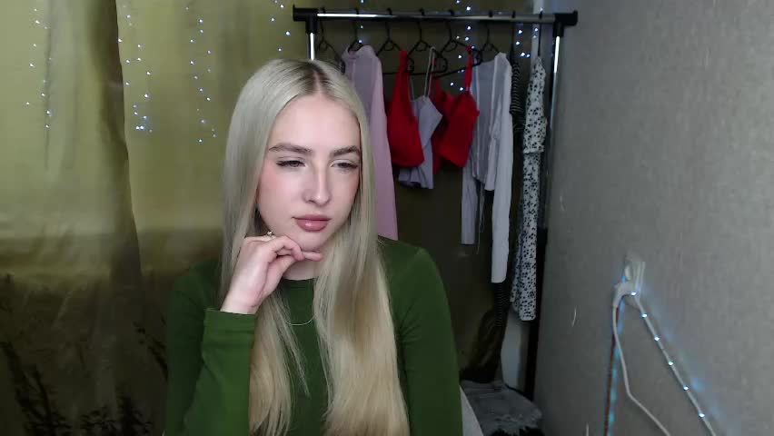 sweet_amelia03 Adult Chat April 21, 2026