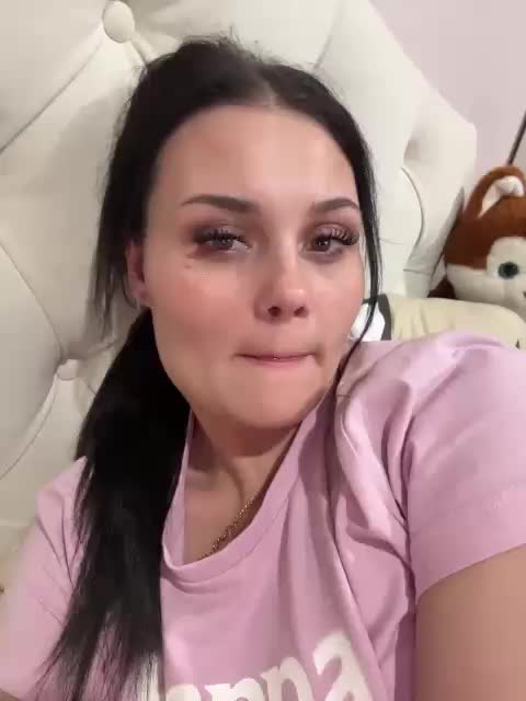 _Milashka_ Adult Chat April 22, 2026