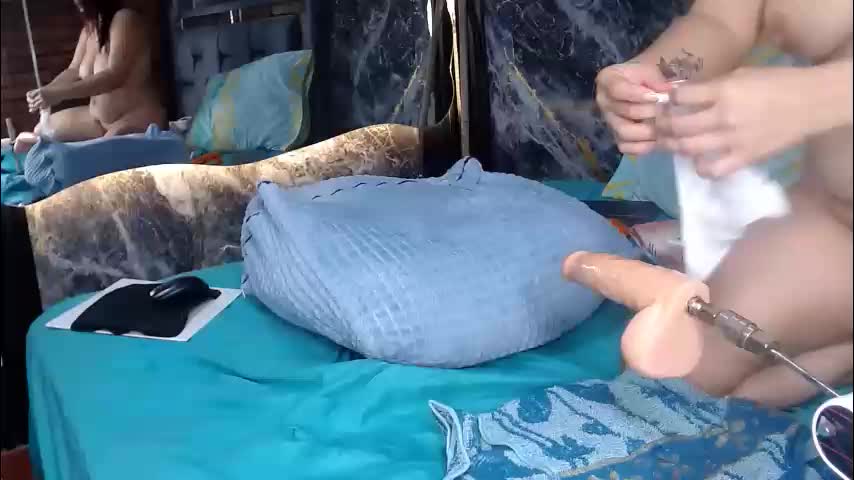 couple_gold69 Adult Chat April 22, 2026