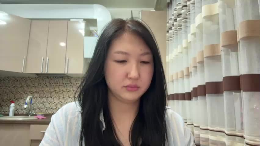 ameliya_kim Adult Chat April 22, 2026
