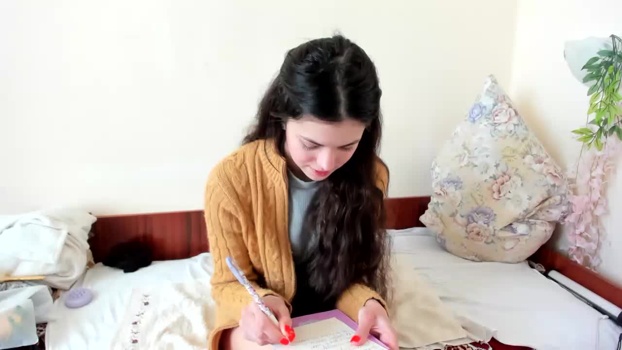 Honeykrisspussy Adult Chat April 22, 2026