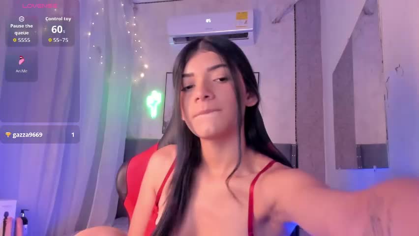 karolina_vince Adult Chat April 22, 2026
