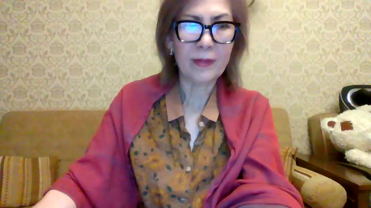 ElegantLady00 Adult Chat April 22, 2026