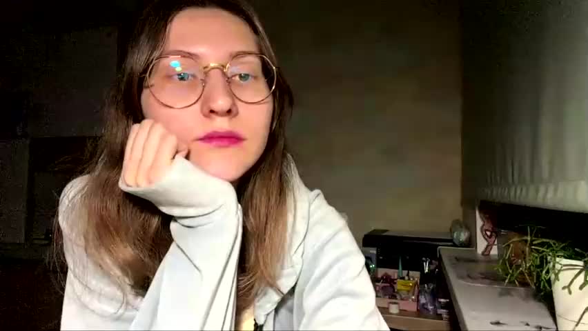 renayreisdorf Adult Chat April 22, 2026