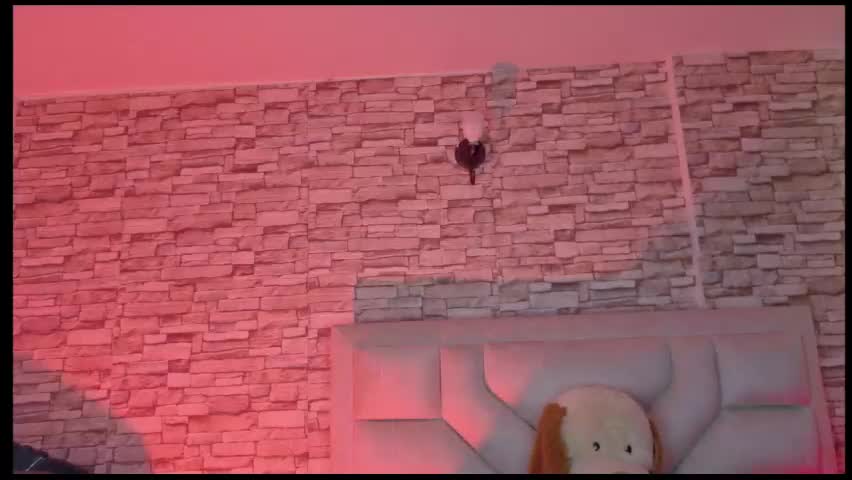 jade_white_ Adult Chat April 22, 2026