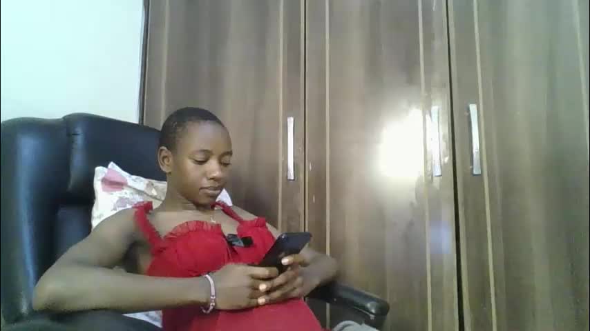 sexynanaa Adult Chat April 22, 2026