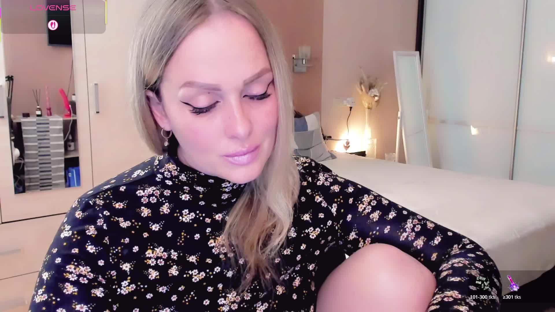 LibbyNora Adult Chat April 22, 2026