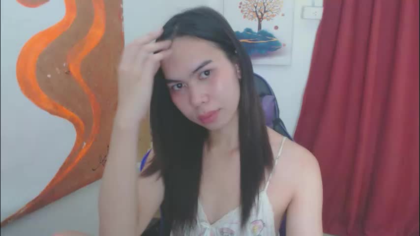 emily_xo143 Adult Chat April 22, 2026