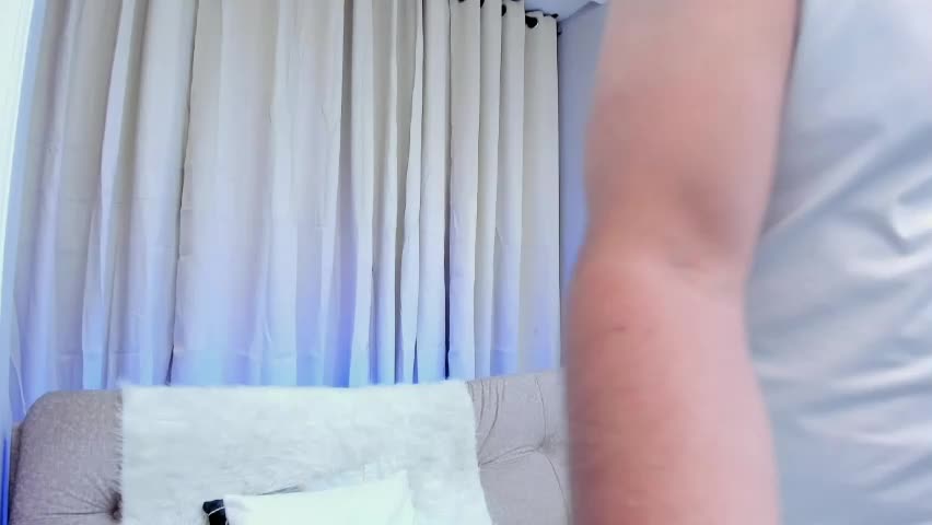 tommas_johnson Adult Chat April 22, 2026