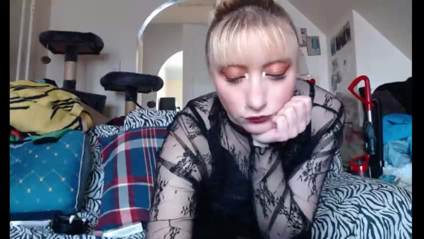 gracielynne1989 Adult Chat April 22, 2026