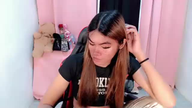 im_yourfairyannaxx Adult Chat April 22, 2026