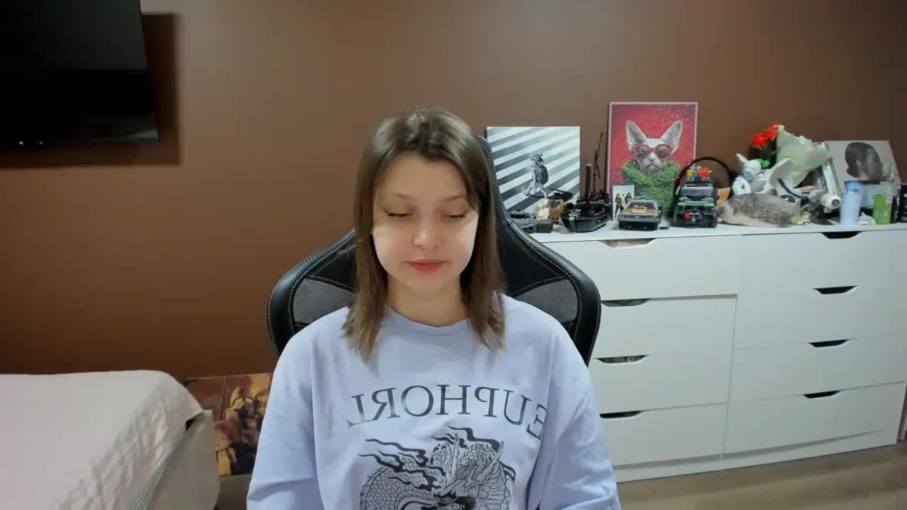 SoniNex Adult Chat April 22, 2026