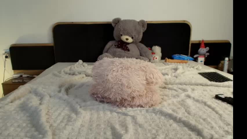 xoxo_cherry1 Adult Chat April 22, 2026