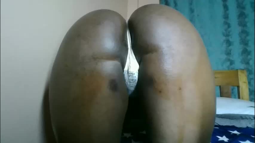 cheeky_charms Adult Chat April 22, 2026