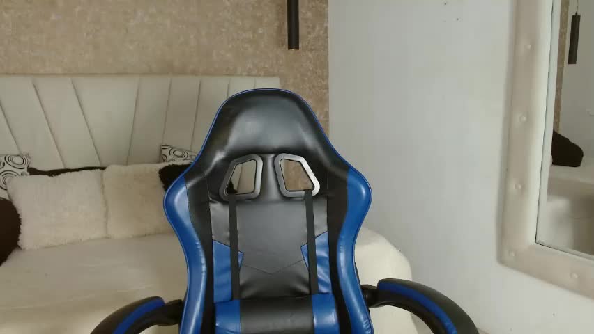 witney_xxx Adult Chat April 22, 2026