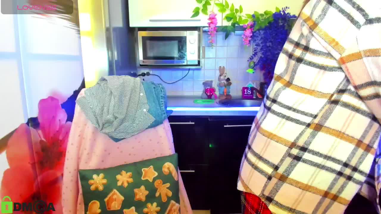 KathelinBrik Adult Chat April 22, 2026