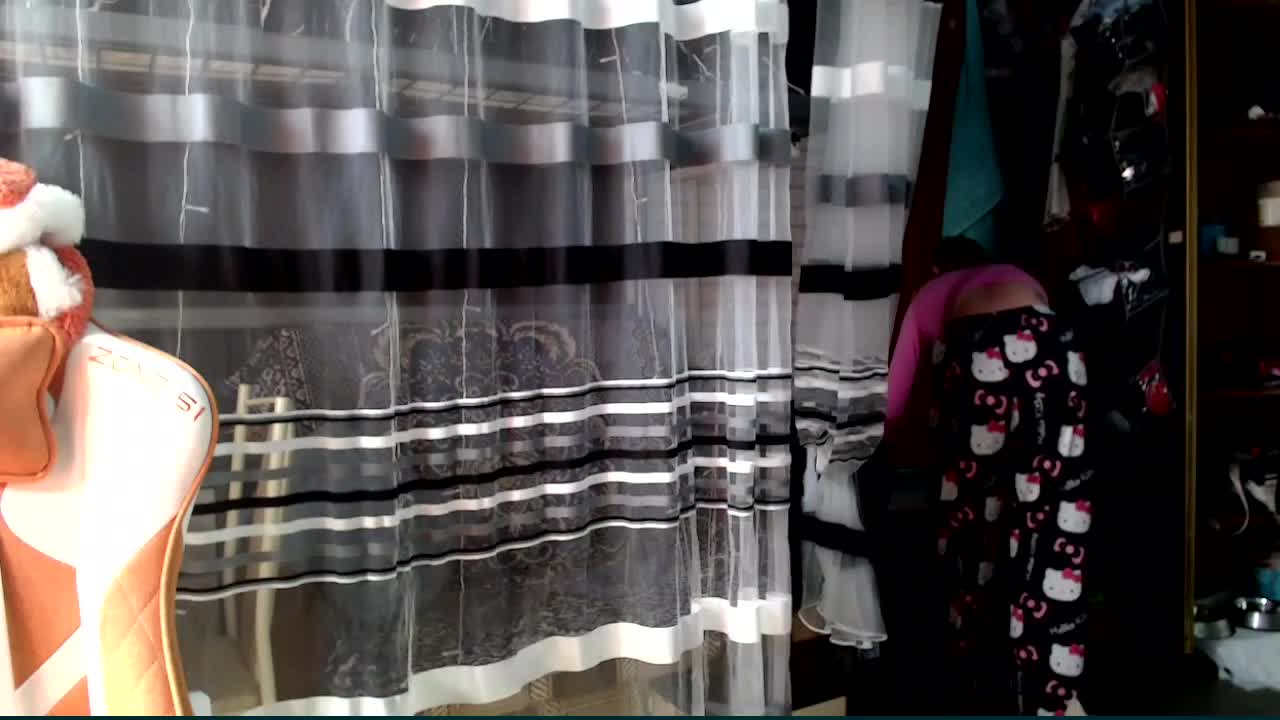 Lollifoxy Adult Chat April 22, 2026