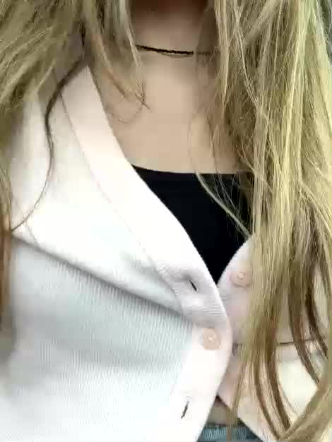 Amelia575-1 Adult Chat April 22, 2026