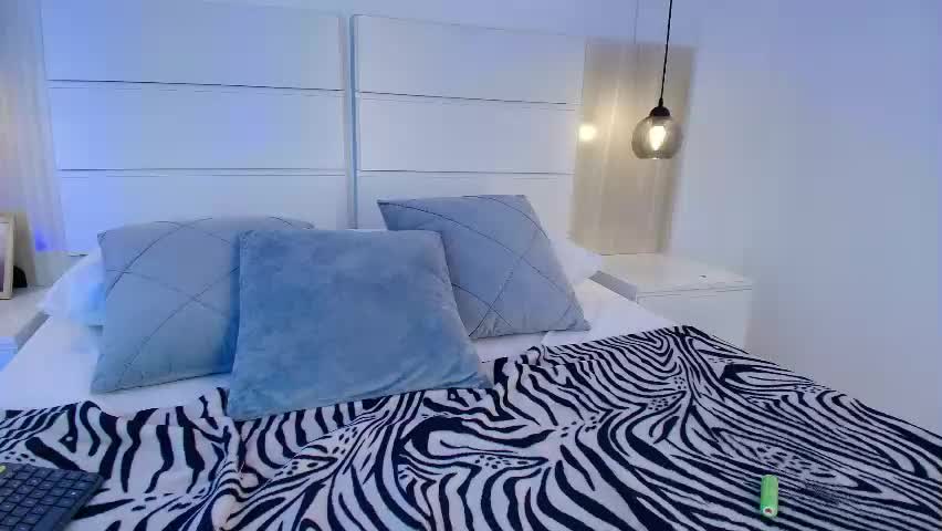 linda__taylor_ Adult Chat April 22, 2026