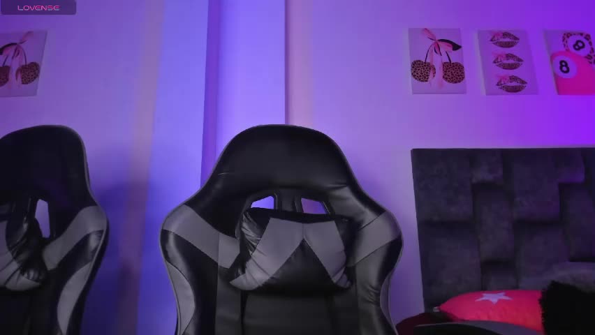 kittystar18 Adult Chat April 22, 2026