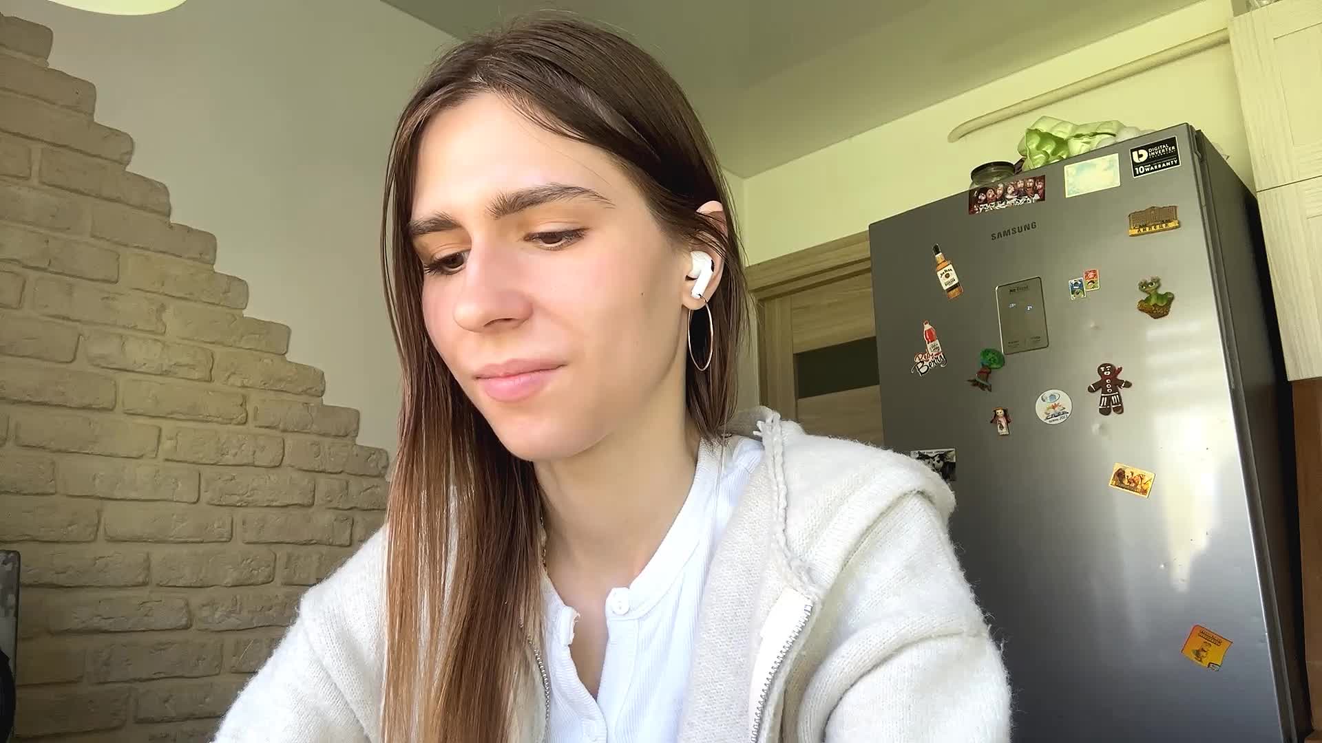 AshantiBadolato Adult Chat April 22, 2026