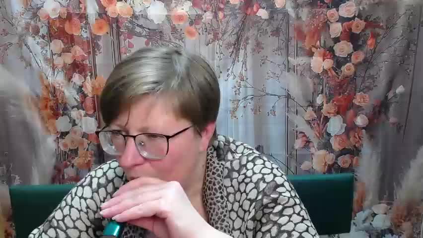 radachudna Adult Chat April 22, 2026