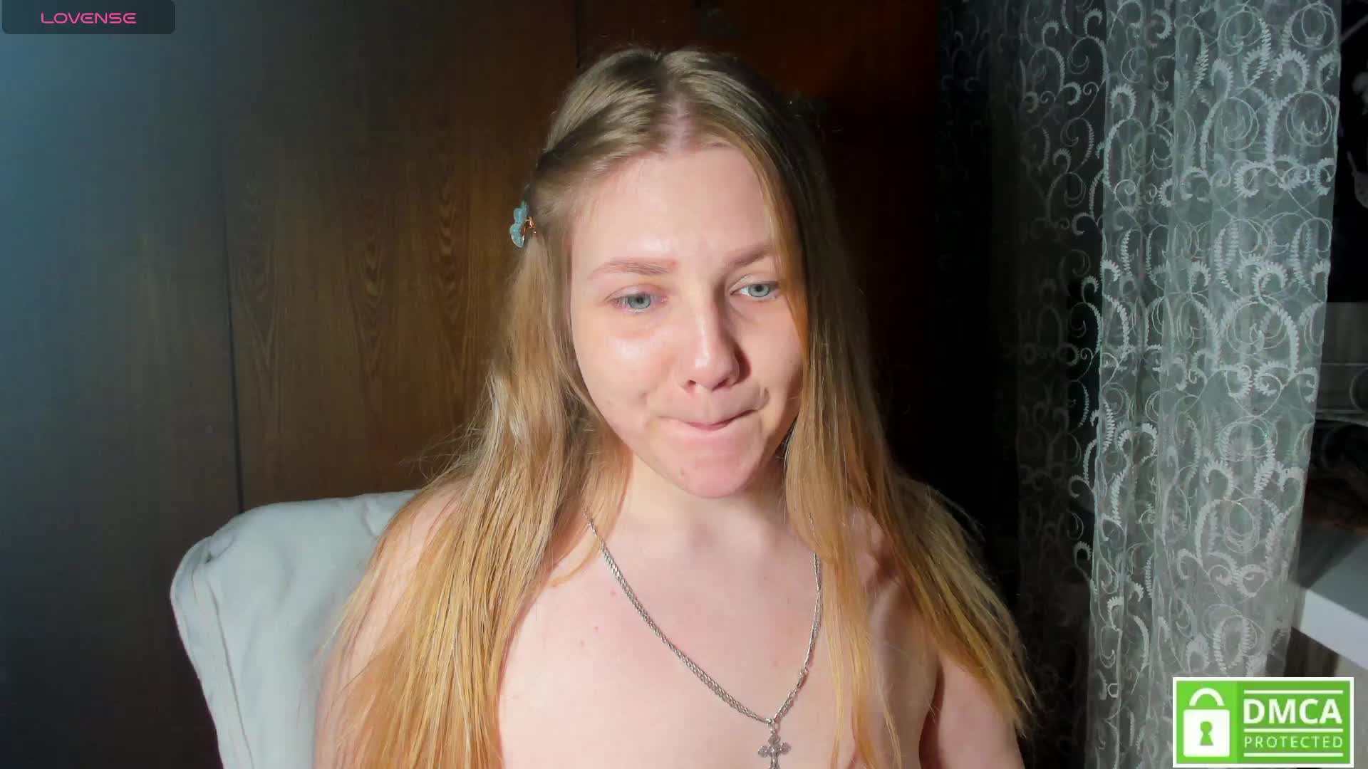 Emma-Frizea Adult Chat April 22, 2026
