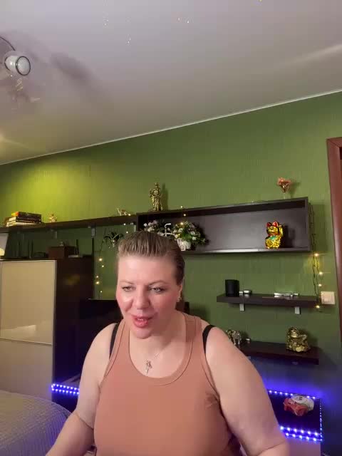 Veronika_Gold Adult Chat April 22, 2026
