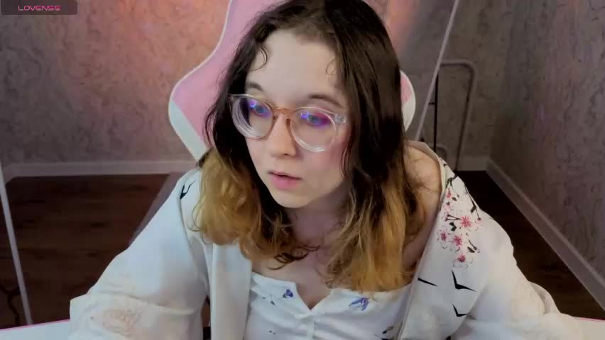 aleks_caste Adult Chat April 22, 2026