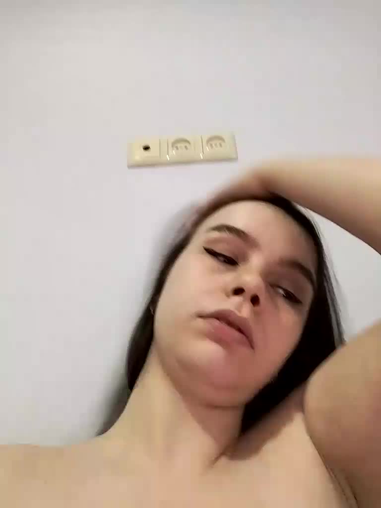Lona-S Adult Chat April 22, 2026