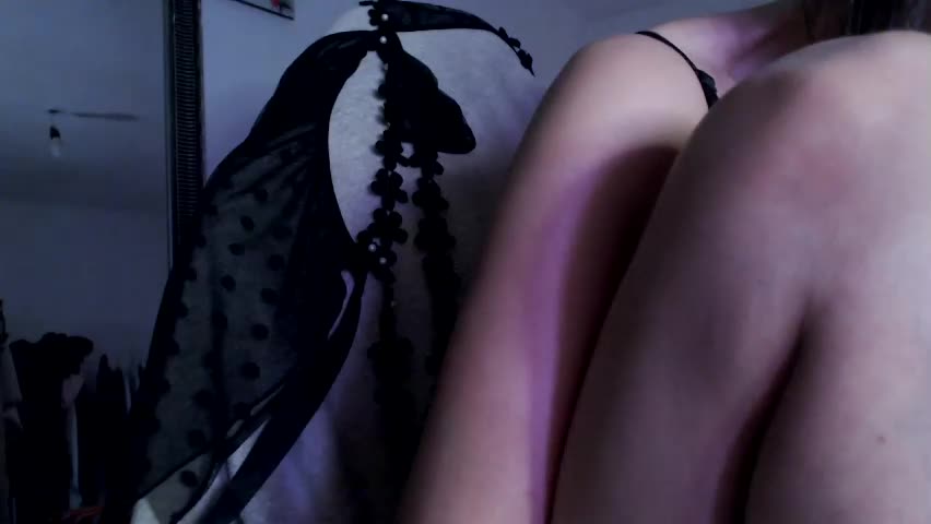 britneydivine Adult Chat April 22, 2026