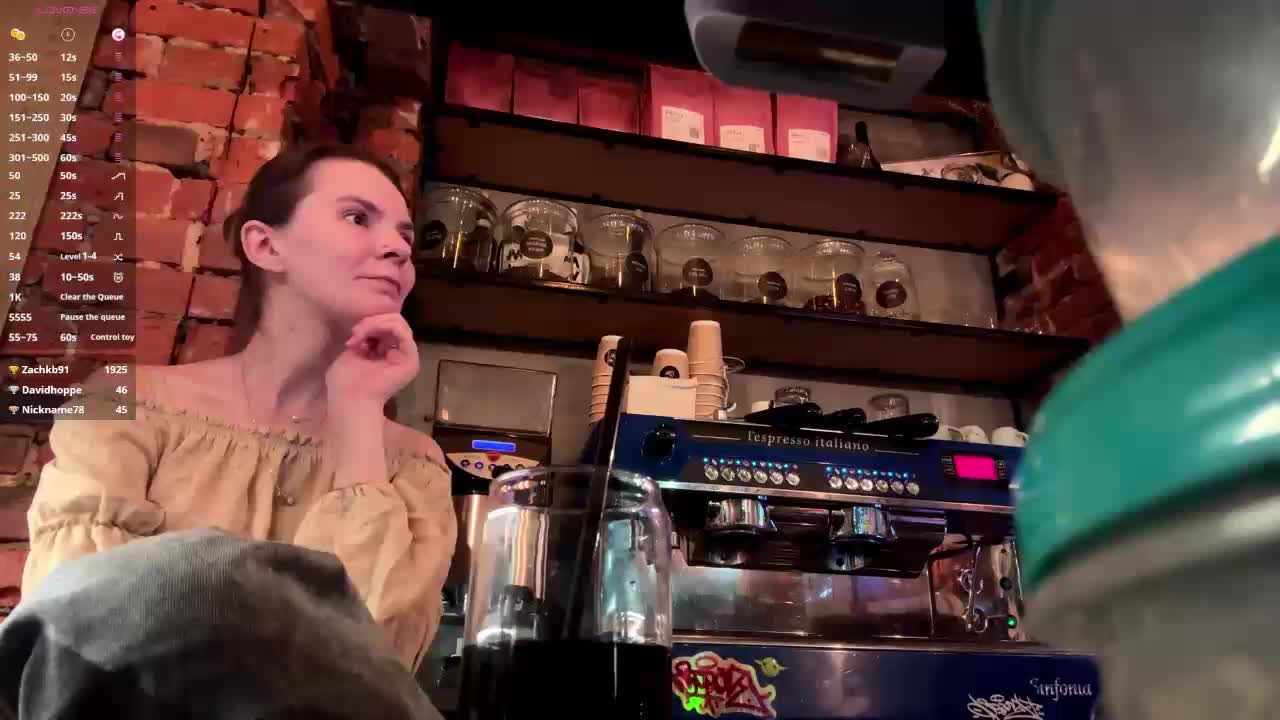 JoannGrater Adult Chat April 22, 2026