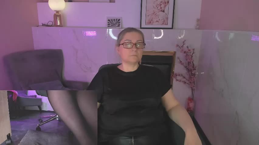 alexandra_kind Adult Chat April 22, 2026
