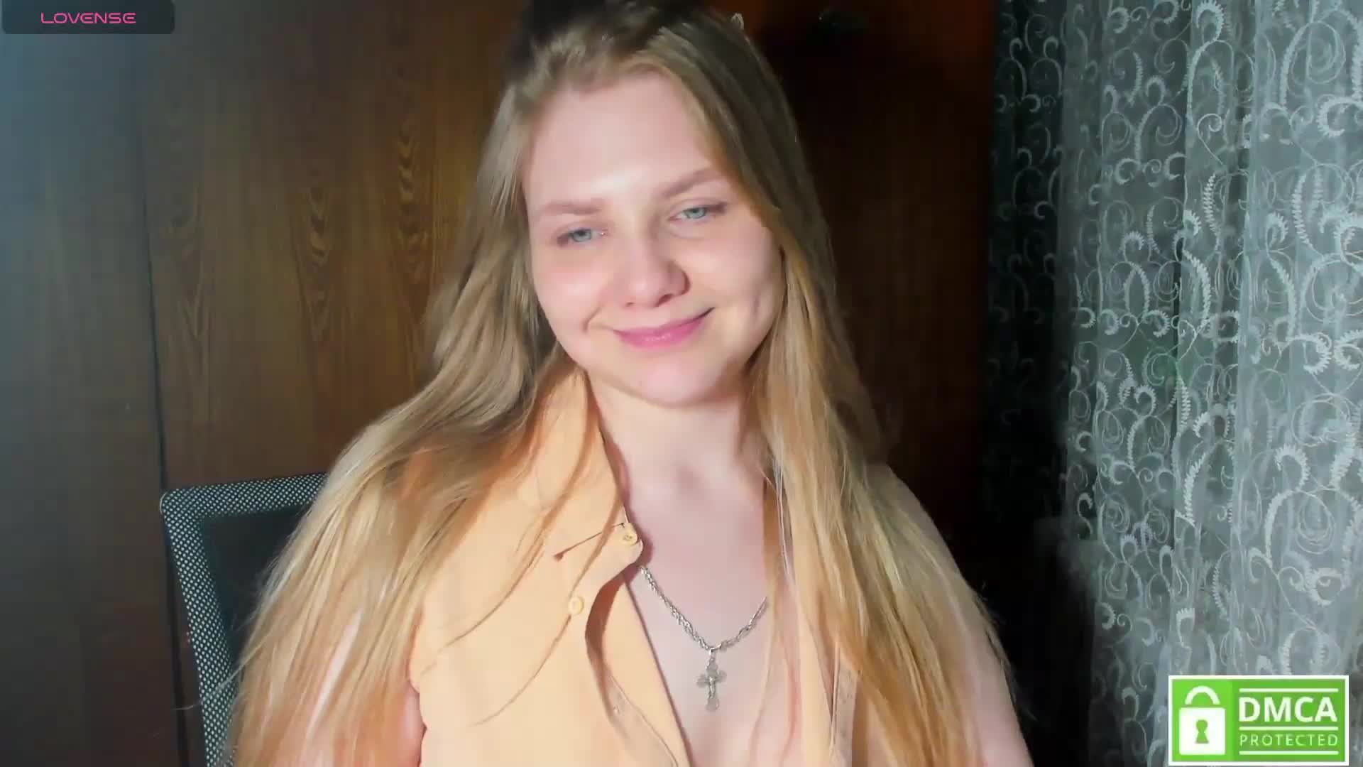 Emma-Frizea Adult Chat April 22, 2026