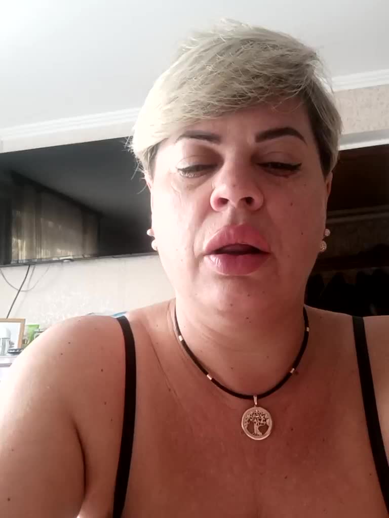 murr-kitty Adult Chat April 22, 2026
