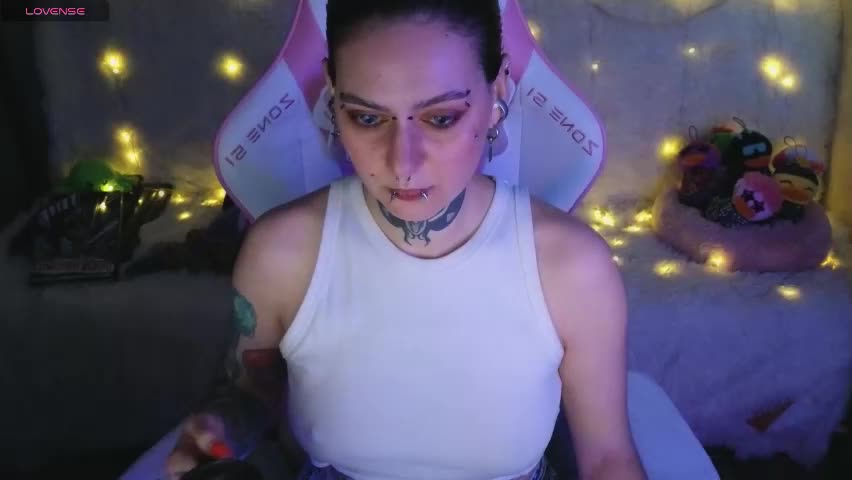 ginger_stay Adult Chat April 22, 2026