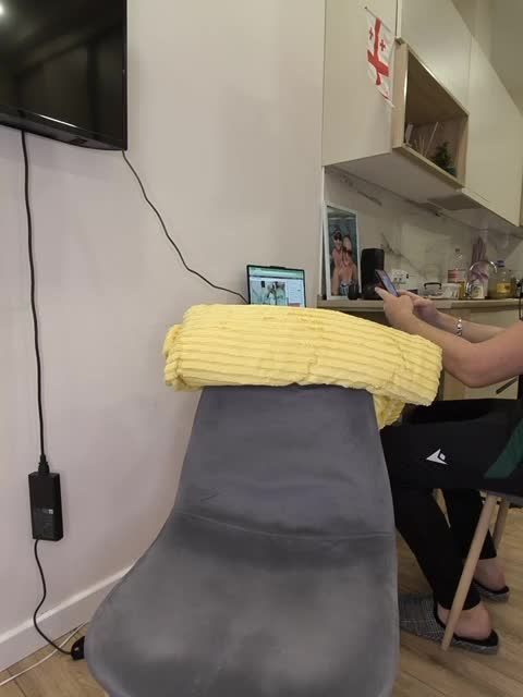 KissMyAss Adult Chat April 22, 2026